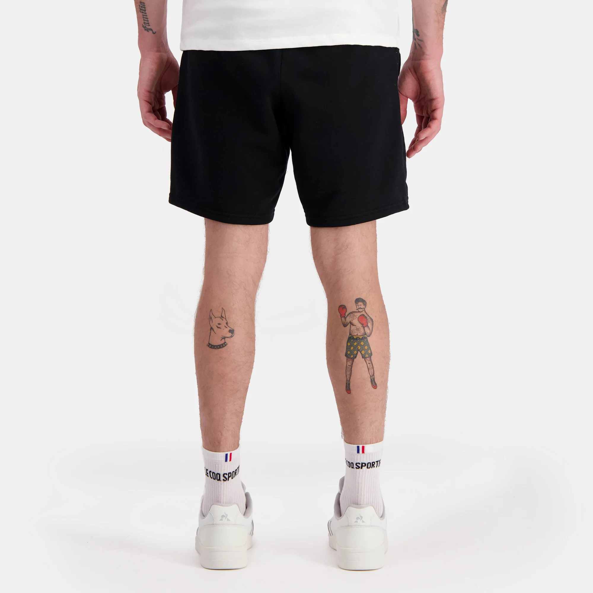2410907-ESS T/T Short Regular N°2 M black | Short Homme - Image 4