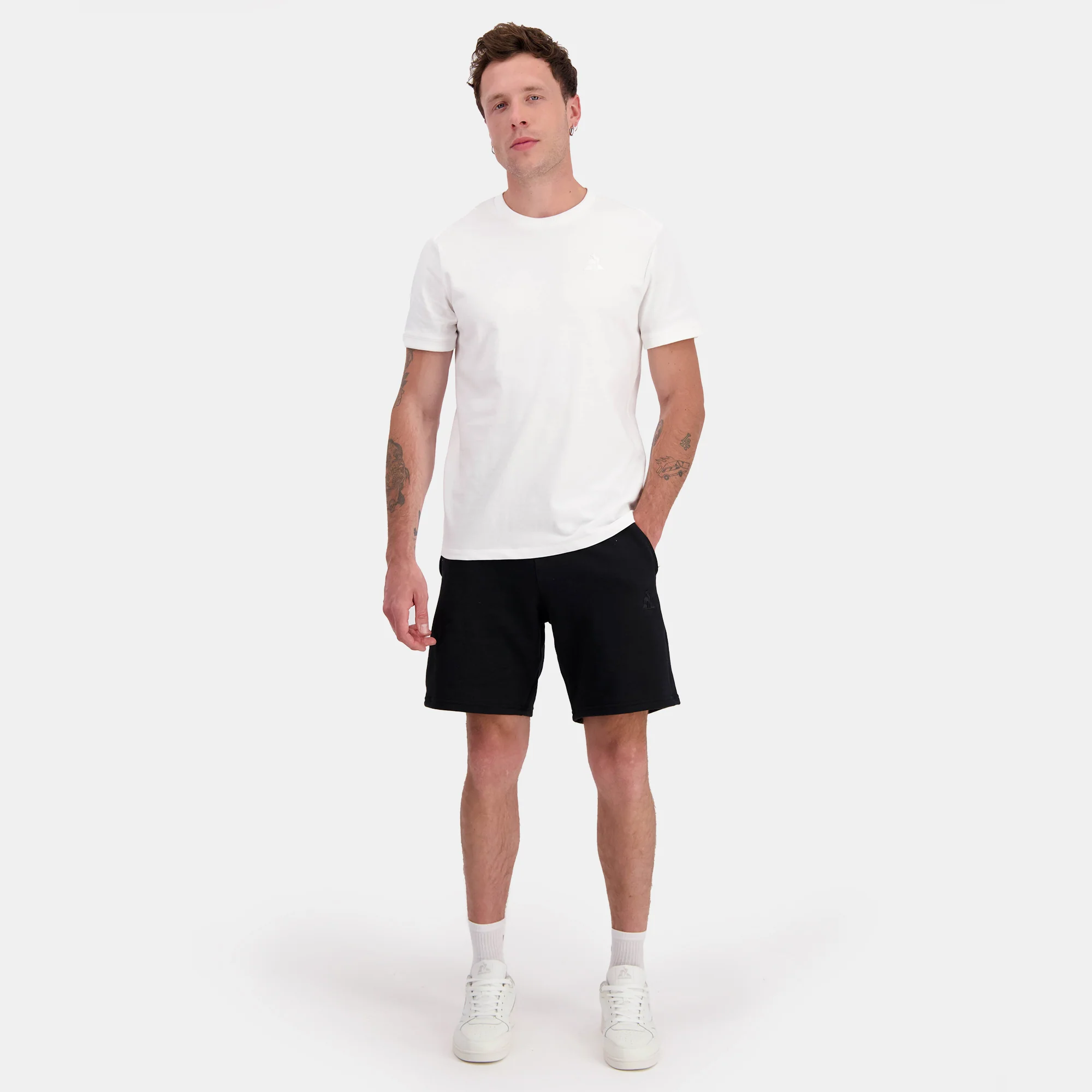 2410907-ESS T/T Short Regular N°2 M black | Short Homme - Image 6