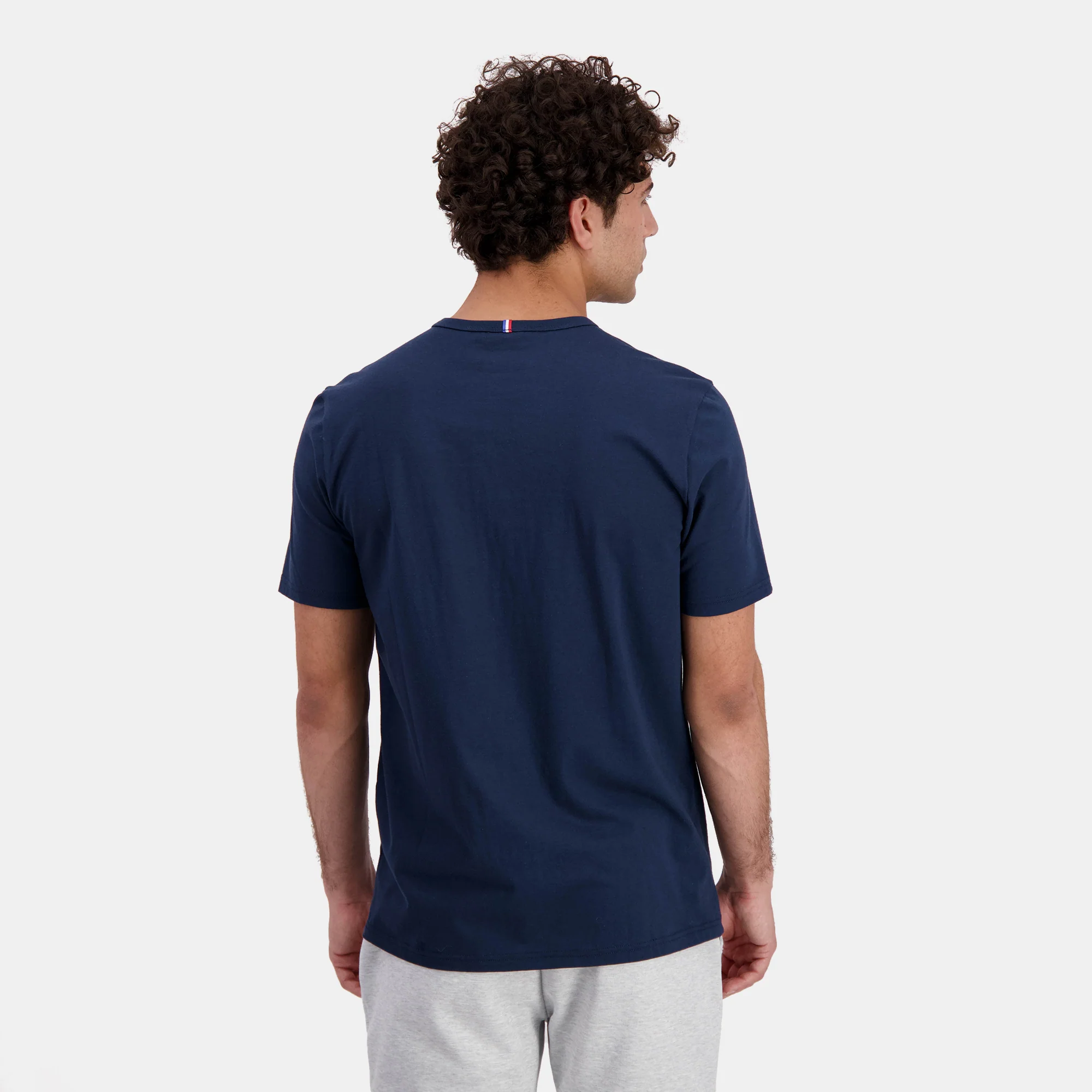 2422104-ESS Tee SS N°1 M dress blues | T-shirt Homme - Image 4